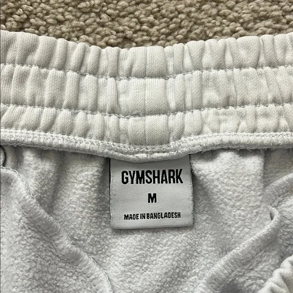 Gymshark White Athletic Shorts Lightweight Elastic Waist - Picture 4 of 4